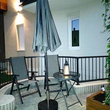 Sakura Apartman